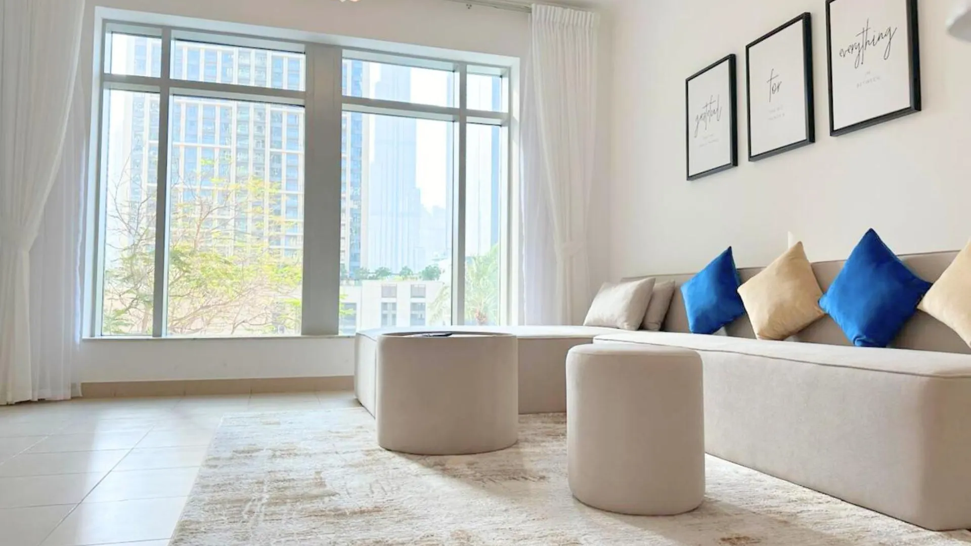 Walk To Dubai Mall Alluring 1Br In Burj Views