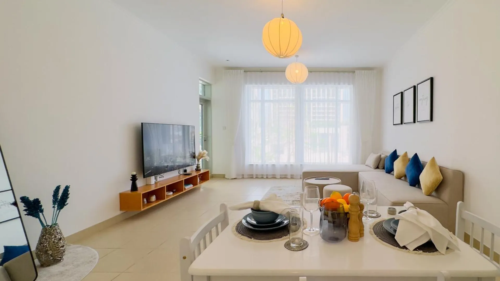Apartment Walk To Dubai Mall Alluring 1Br In Burj Views