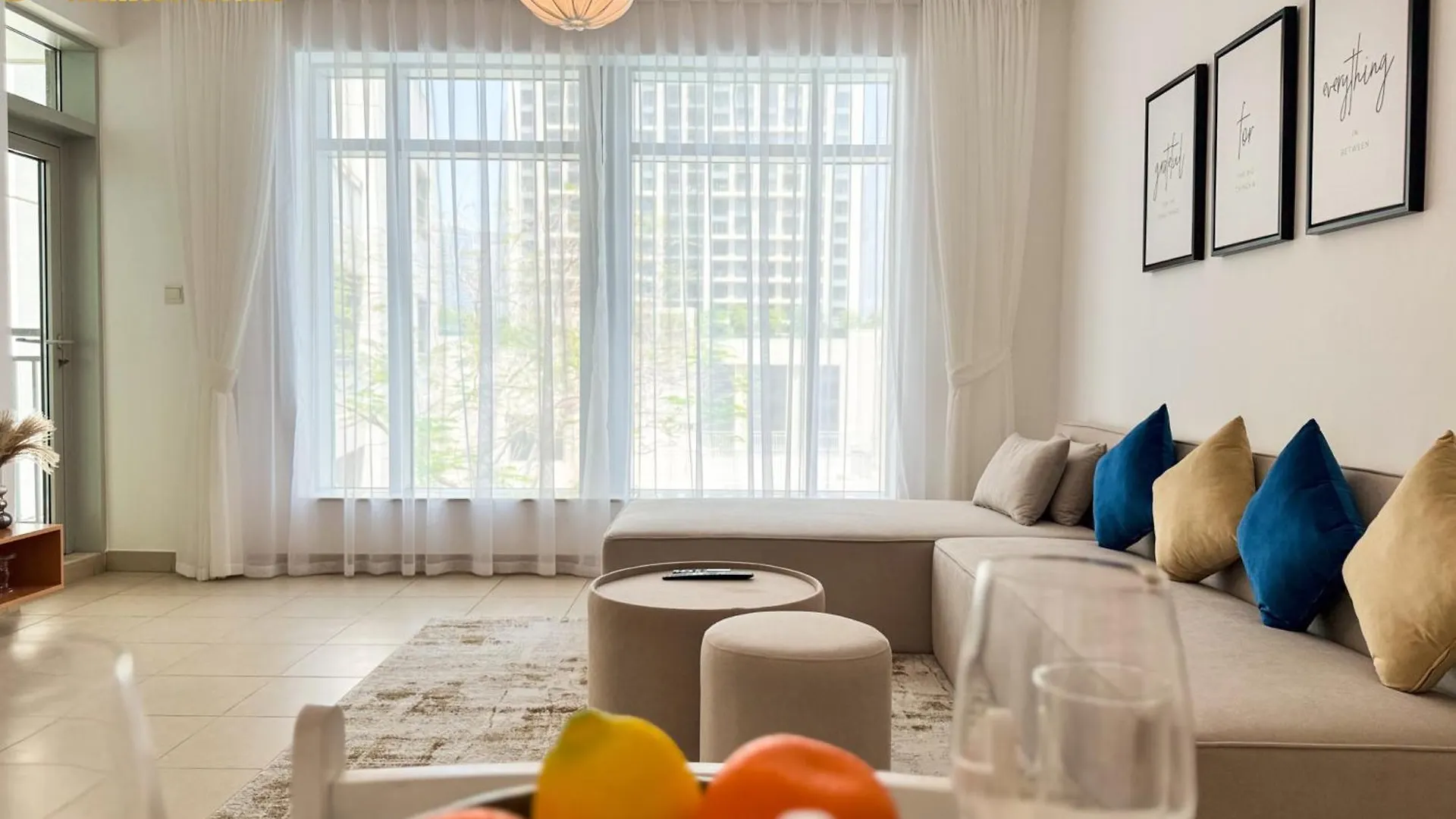 Walk To Dubai Mall Alluring 1Br In Burj Views