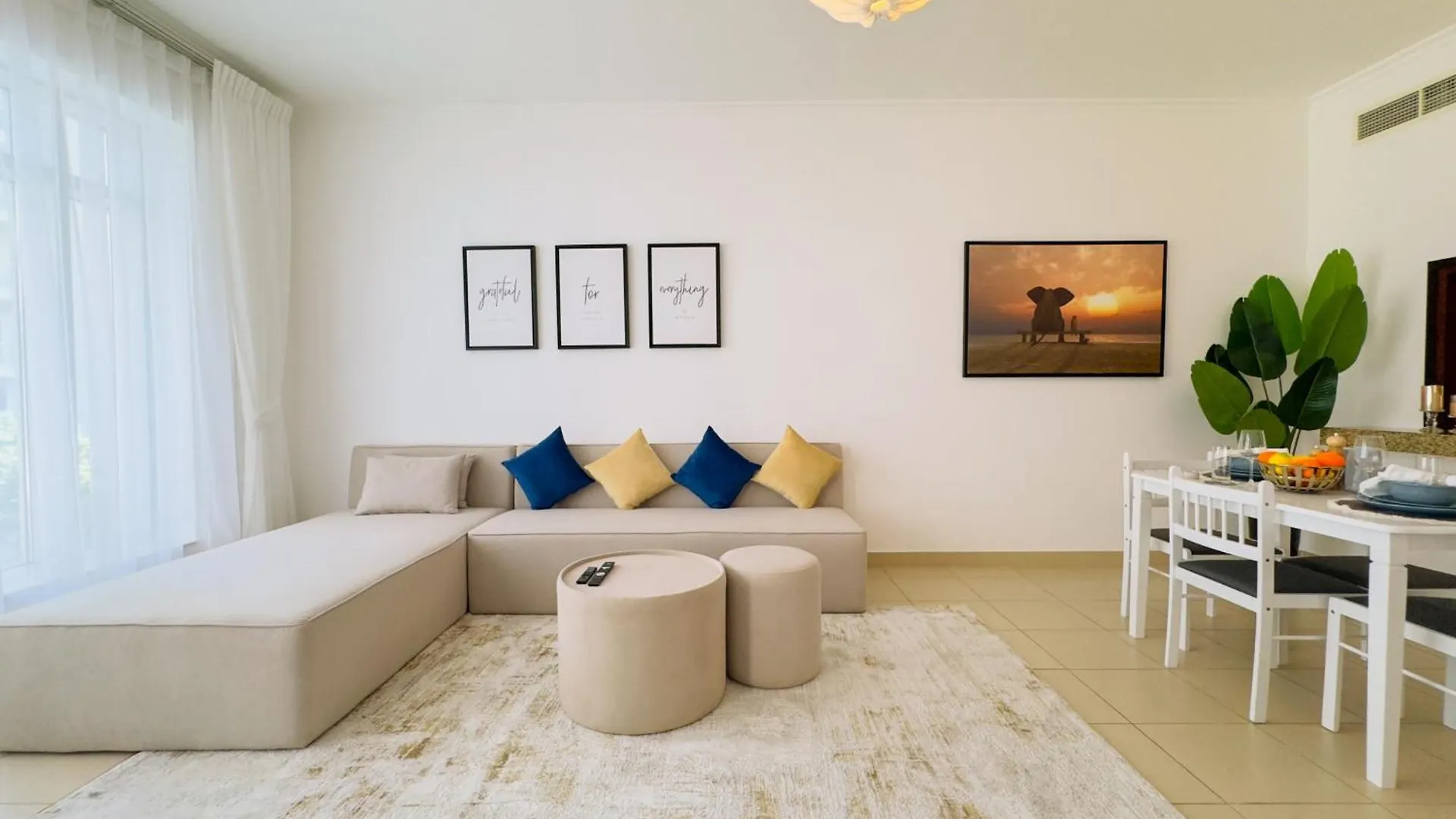 Walk To Dubai Mall Alluring 1Br In Burj Views Apartment