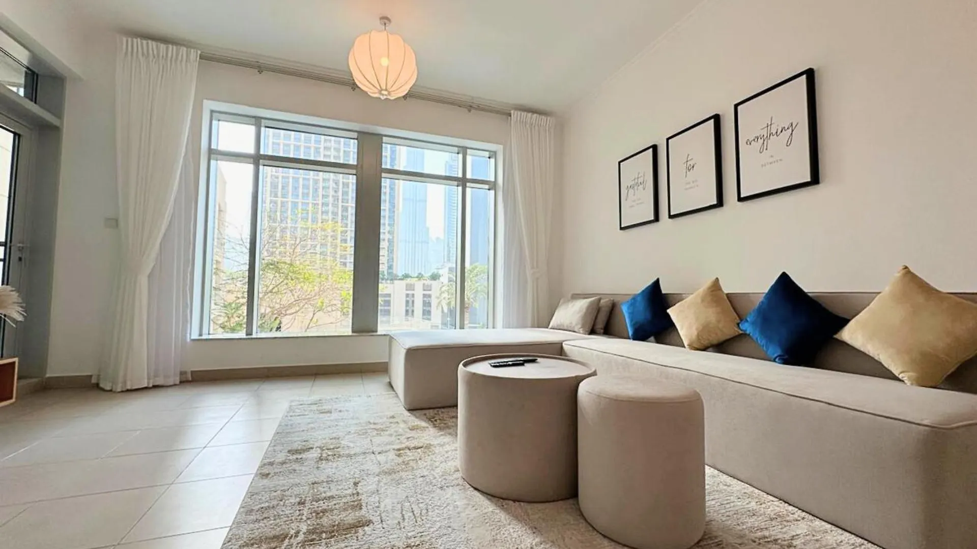 Walk To Dubai Mall Alluring 1Br In Burj Views Apartment
